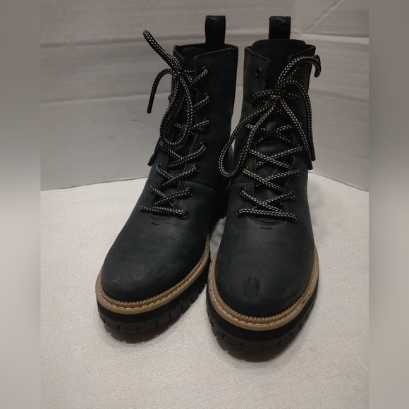 TOMS Frankie lace-up boots #8 - Picture 9 of 14
